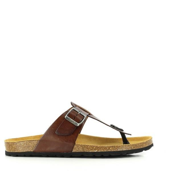 Experience timeless comfort with our classic Chestnut Brown thong sandals. Perfect for everyday wear during laid-back summer days. Features an adjustable buckle strap and contoured cork footbed for enhanced comfort.