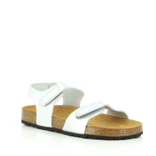 Introducing Plakton's 110037 Metal Grey Kids Sandal from our Children's Collection, blending style and comfort seamlessly. Crafted in Spain, these vegan cork sandals offer a trendy metal grey hue and are perfect for active kids.