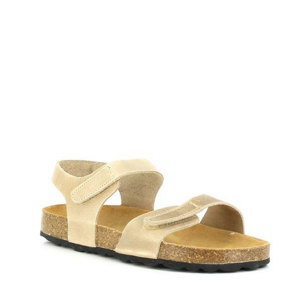 Introducing Plakton's 110037 Beige Kids Sandals from our Children's Collection. Crafted in Spain, these sandals feature an upper and lining made from high-quality leather, ensuring durability and a soft touch against little feet. The cork with synthetic sole not only adds a trendy touch but also provides excellent support. The round toe shape and low 2.5cm platform make these sandals a perfect blend of fashion and functionality.