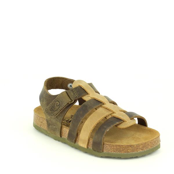 Introducing Plakton's 125381 Kaki and Beige Kids Sandal, a stylish and eco-friendly footwear choice for your little ones. Fastening at the ankle, these sandals feature a practical and adjustable gladiator style, allowing for a customised fit that adapts perfectly to your child's feet.