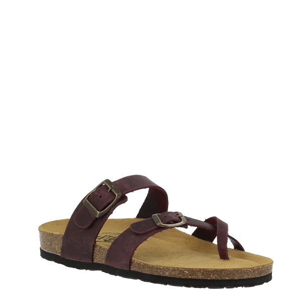 A captivating image showcasing Plakton's 181032 Burgundy Women's Sandals. These classic vegan sandals feature a toe loop and cross strap design, crafted from premium leather in Spain. With memory cushion technology and an anatomically shaped footbed, they offer both style and comfort for any occasion.