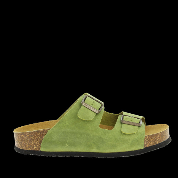 Showcase the stylish charm of Plakton's 340010 Pistachio Women's Sandals from the external side. The vibrant pistachio hue and double adjustable buckles exude sophistication.