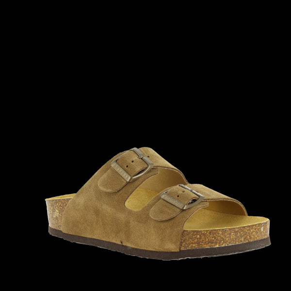 Showcase the timeless elegance of Plakton's 340010 Light Brown Women's Sandals from the external side. The rich light brown hue and double adjustable buckles exude sophistication.