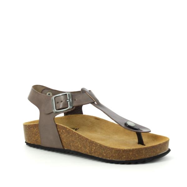In this captivating photo, Plakton's 341676 Grey Women's Sandals take center stage. The classic thong design is accentuated by the sleek grey straps, exuding timeless elegance. The adjustable buckle detail adds a touch of sophistication while ensuring a customized fit. With a round toe shape and anatomically shaped thong, these sandals offer both style and comfort. Crafted with a cork sole and bios contoured lining, they are the perfect choice for any smart-casual ensemble.